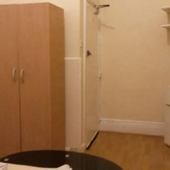 Отель Riz Guest House Номер с общей ванной комнатой