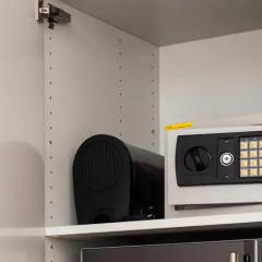 Отель Appartement Centre de Nice сейф в номере