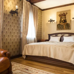 Historical Hotel Fortetsya Hetmana 4* Люкс с различными типами кроватей фото 6