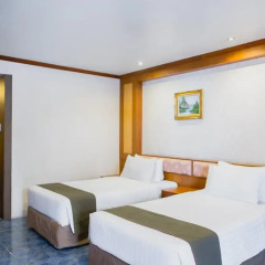 Отель Thanthip Beach Resort 3* Улучшенный номер с различными типами кроватей фото 7