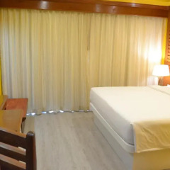 Отель Baumanburi 4* Улучшенный номер с двуспальной кроватью фото 5