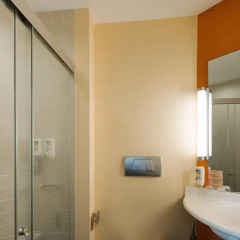 Отель ibis Singapore On Bencoolen 3* Стандартный номер с 2 отдельными кроватями фото 5