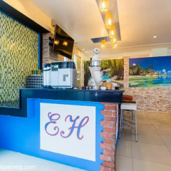 Green Harbor Patong Hotel Патонг гостиничный бар