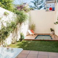 Отель Carre de L'alzina Apartment Испания, Барселона - отзывы, цены и фото номеров - забронировать отель Carre de L'alzina Apartment онлайн бассейн фото 2