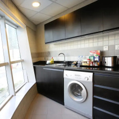 Отель Citadines Metro Central Dubai в номере