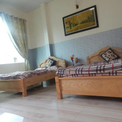 Отель Dalat View Homestay Стандартный номер