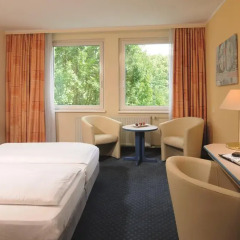 Leonardo Boutique Hotel Berlin City South 4* Улучшенный номер с различными типами кроватей фото 2