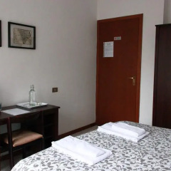 Отель Books Beds & Breakfast Стандартный номер с различными типами кроватей фото 3