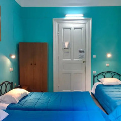 Hotel Kastoria Стандартный номер с двуспальной кроватью (общая ванная комната) фото 3