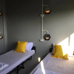 Beehive Phuket Old Town - Hostel Стандартный номер разные типы кроватей фото 3