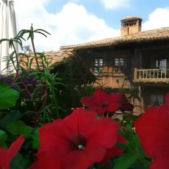 Отель Trayanova Guest House 2* Люкс с различными типами кроватей фото 5