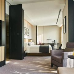 Отель InterContinental Shanghai Hongqiao NECC Улучшенный номер с двуспальной кроватью фото 3