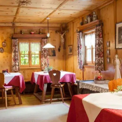 Отель Agriturismo Sittnerhof Меран питание