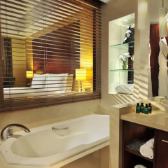 Отель Sofitel Shanghai Hyland 4* Улучшенный номер с различными типами кроватей фото 8