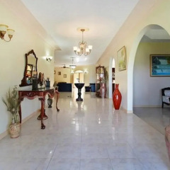 Отель Valencia Villa интерьер отеля