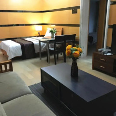 Апартаменты She & He Service Apartment - Huifeng Апартаменты с различными типами кроватей фото 3