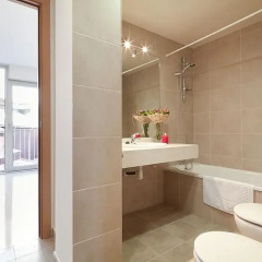 Отель Charmsuites Nou Rambla Апартаменты с различными типами кроватей фото 8