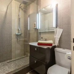 Апартаменты Studio Paris Buttes Chaumont Париж ванная фото 2