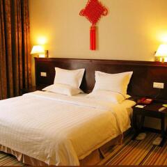 Vienna Hotel Guangzhou Shaheding Metro Station Branch 3* Стандартный номер с различными типами кроватей