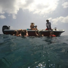 Отель Seashine Maldives Guest House бассейн