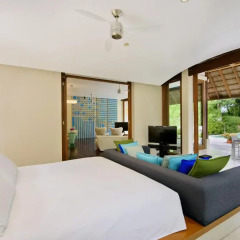 Отель Conrad Maldives Rangali Island 5* Люкс с различными типами кроватей