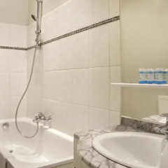 Отель ApartmentsApart Brussels Бельгия, Брюссель - 1 отзыв об отеле, цены и фото номеров - забронировать отель ApartmentsApart Brussels онлайн ванная