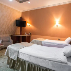 Отель Grand Hotel Азербайджан, Баку - 8 отзывов об отеле, цены и фото номеров - забронировать отель Grand Hotel онлайн комната для гостей фото 4