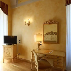 Villa Tuscolana Park Hotel 4* Улучшенный номер с различными типами кроватей фото 13