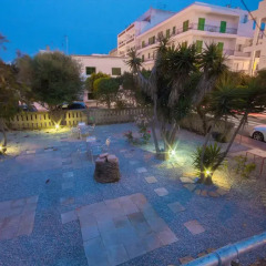 Хостел NWT SUNSET IBIZA бассейн