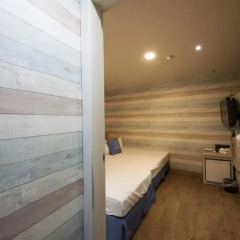 Отель K-guesthouse Sinchon 2 2* Стандартный номер с различными типами кроватей фото 5