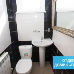 Гостиница Holiday Home On Krasnozelenykh в Анапе отзывы, цены и фото номеров - забронировать гостиницу Holiday Home On Krasnozelenykh онлайн Анапа ванная фото 2