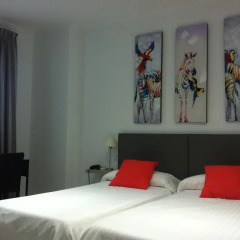 Cool Sevilla Hotel 2* Улучшенный номер с различными типами кроватей фото 2