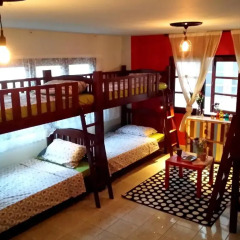 Отель Thonglo 7 Hostels Бангкок комната для гостей фото 3