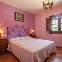 La Solana De Domingo In Vinuela Spain From 141 Photos Reviews Zenhotels Com