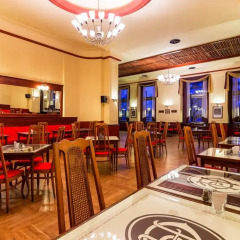 Hotel Continental Пльзень гостиничный бар