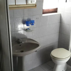 Отель Guest House Gaja Нови Сад ванная