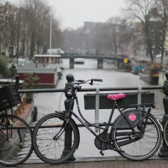 Отель Stayokay Amsterdam Stadsdoelen - Hostel Нидерланды, Амстердам - 1 отзыв об отеле, цены и фото номеров - забронировать отель Stayokay Amsterdam Stadsdoelen - Hostel онлайн спортивное сооружение