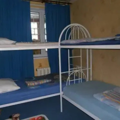 Abrikos Hostel балкон