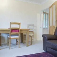 Апартаменты Poplar House Serviced Apartments комната для гостей фото 3