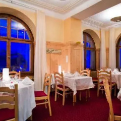 Hotel Alpina питание