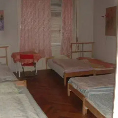 Amiga Hostel Будапешт комната для гостей фото 5