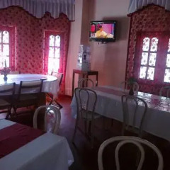 Отель Shiny Villa гостиничный бар