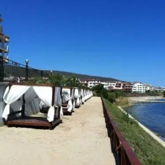 Отель Sea Wind Свети Влас пляж
