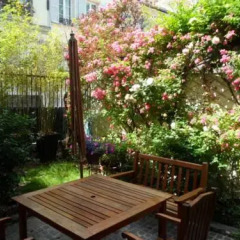 Отель Bed and Breakfast Couleurs Paris Париж