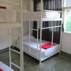 1yolo Hostel Бангкок комната для гостей фото 2