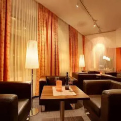 Отель Strandhotel Alte Donau Австрия, Вена - отзывы, цены и фото номеров - забронировать отель Strandhotel Alte Donau онлайн гостиничный бар
