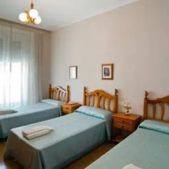 Отель Hostal Union Испания, Мадрид - отзывы, цены и фото номеров - забронировать отель Hostal Union онлайн комната для гостей фото 5