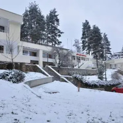Отель Park Hotel Panorama Болгария, Боженци - отзывы, цены и фото номеров - забронировать отель Park Hotel Panorama онлайн спортивное сооружение