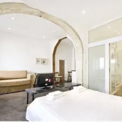 Отель ShortStayFlat Prime Location - Bairro Alto Португалия, Лиссабон - отзывы, цены и фото номеров - забронировать отель ShortStayFlat Prime Location - Bairro Alto онлайн комната для гостей фото 3