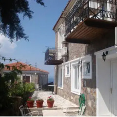 Molyvos Queen Apartments Lesvos Greece Zenhotels